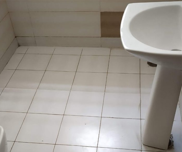 Best bathroom waterproofing contractors near me